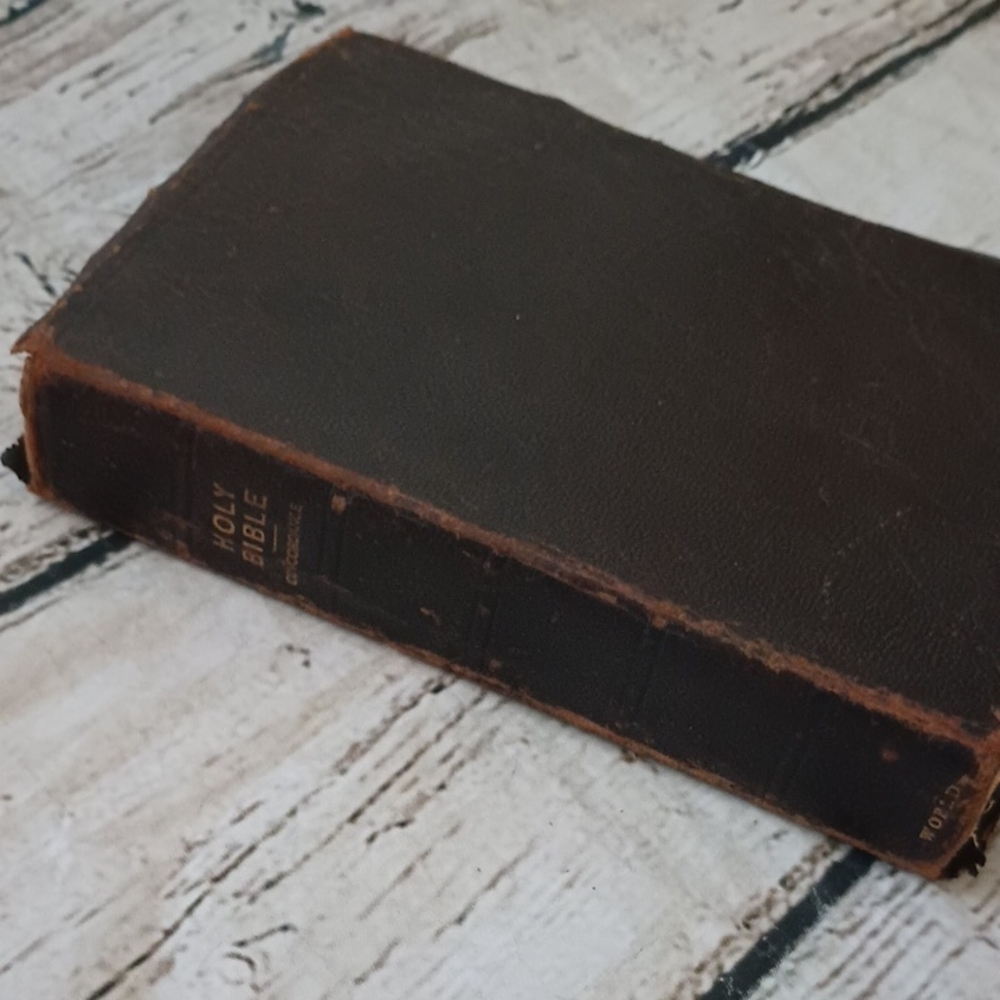 Holy Bible Concordance Black Genuine Morocco World Publishing 1945